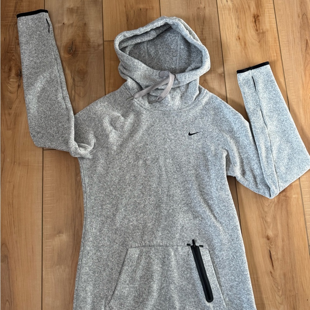 Women’s Medium Nike Gray Hooded Sweatshirt